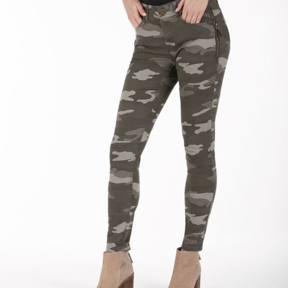 democracy jeans camo